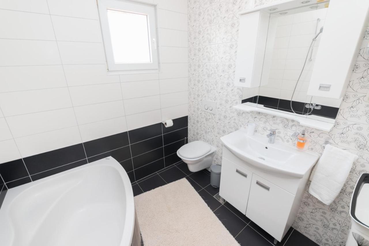Turta Apartment Zadar Luaran gambar